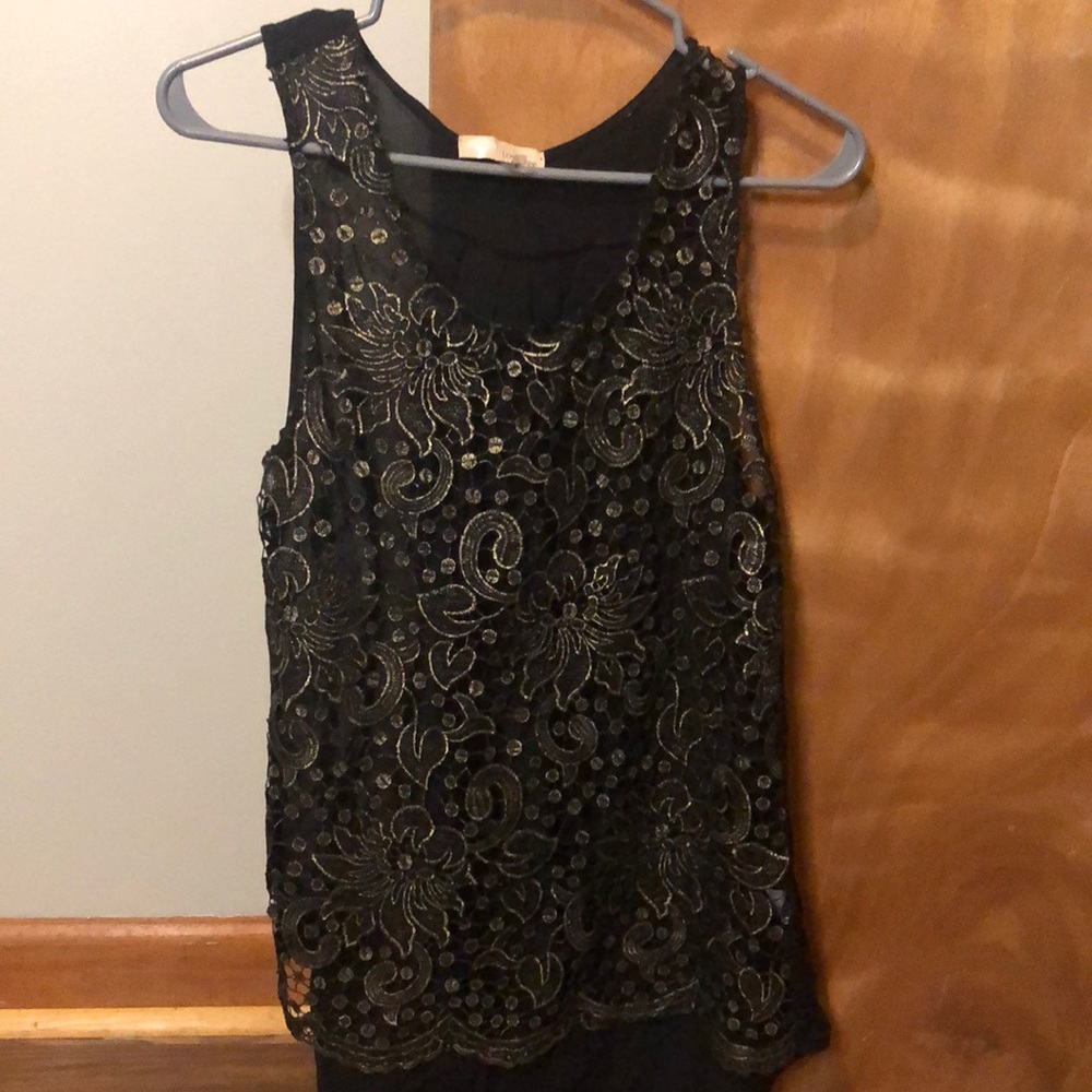 Black tank top